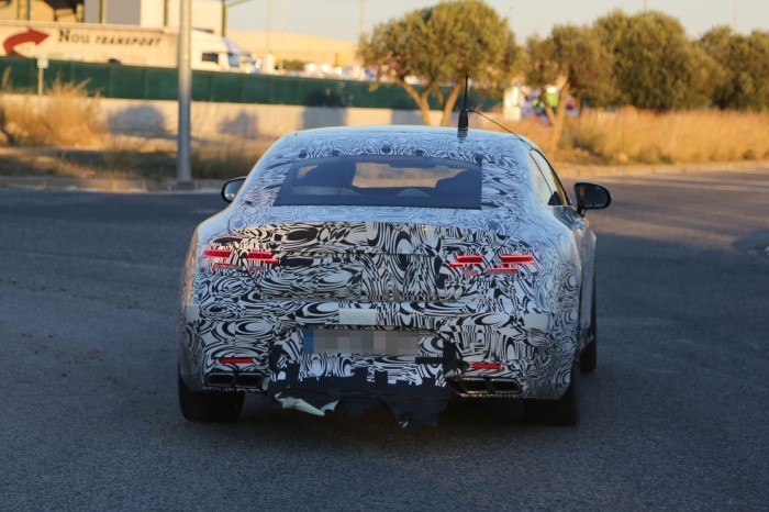 Mercedes-Benz S63 AMG Coupe 2015 Spy Photos (5)